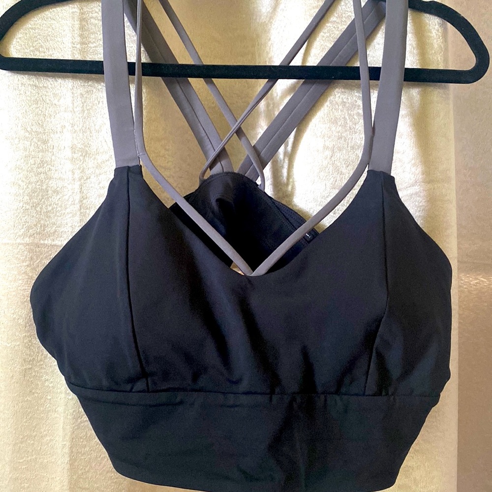Black and Grey Lululemon Sports Bra